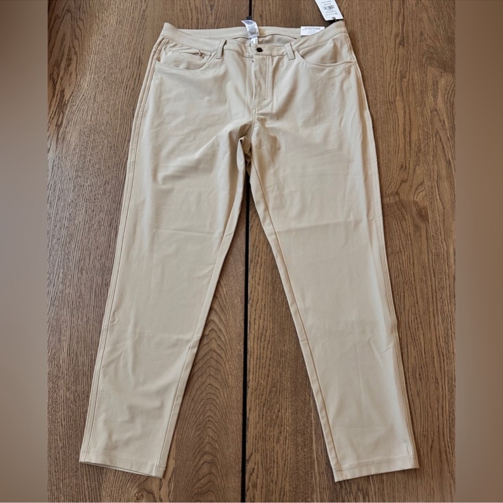 NWT. Gaiam Commuter Pant Humus Khaki Stretch Fit Men’s 34/30